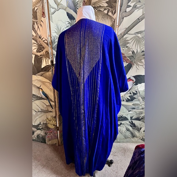 Blue kaftan with Gold Accents - Picture 2 of 6